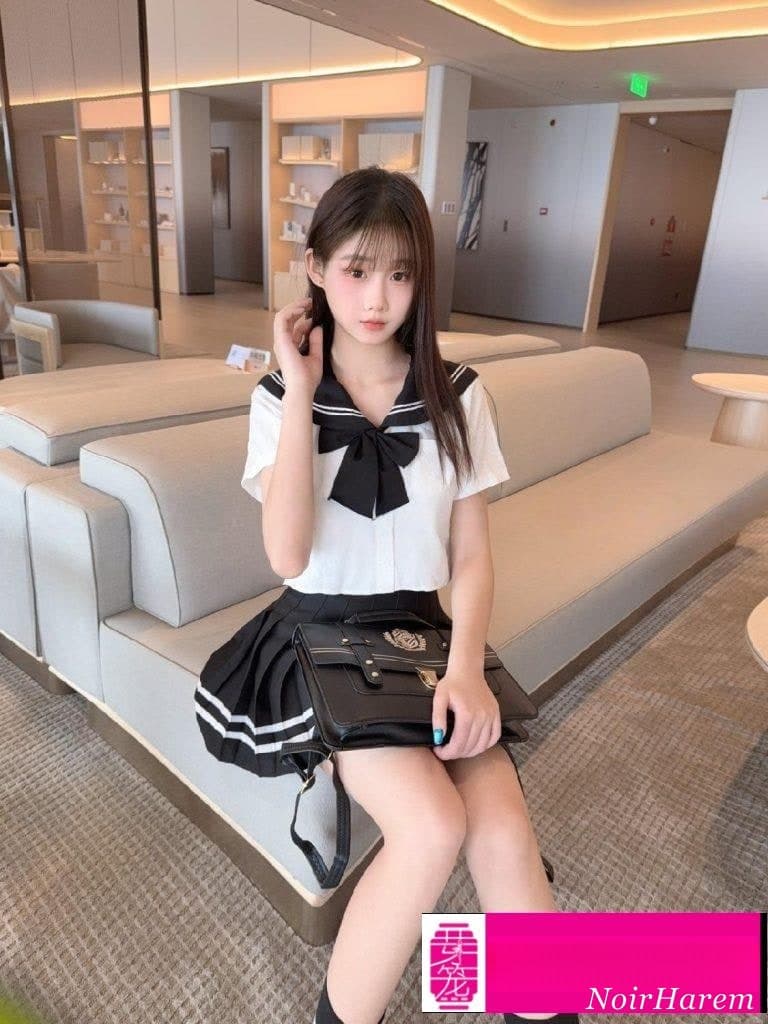 Si Si 思思 — 8