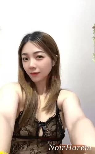 YiYi-依依 — 2