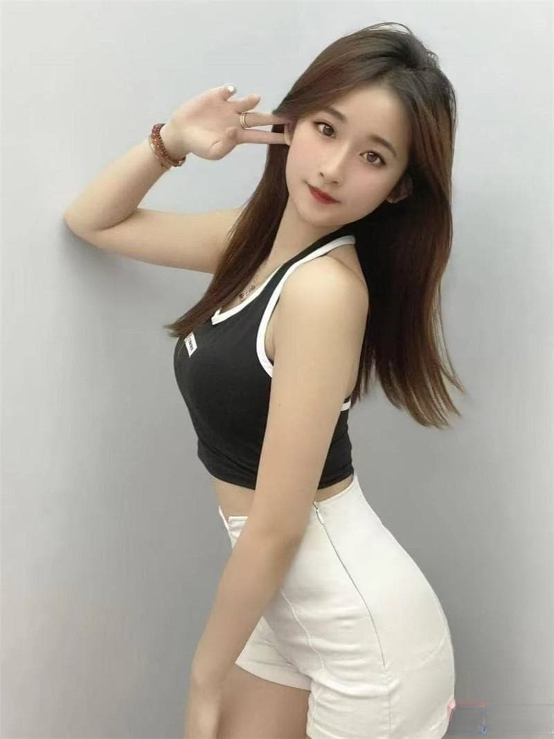 Zhi Zhi（知知）