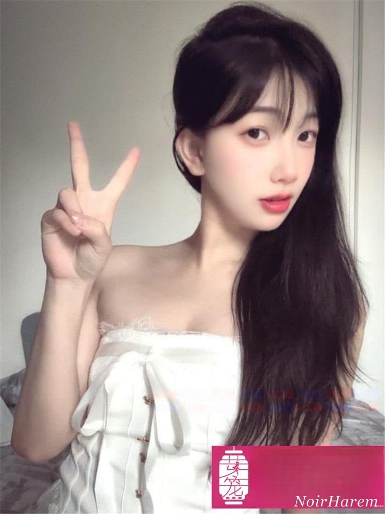 Tang Guo(糖果) — 2